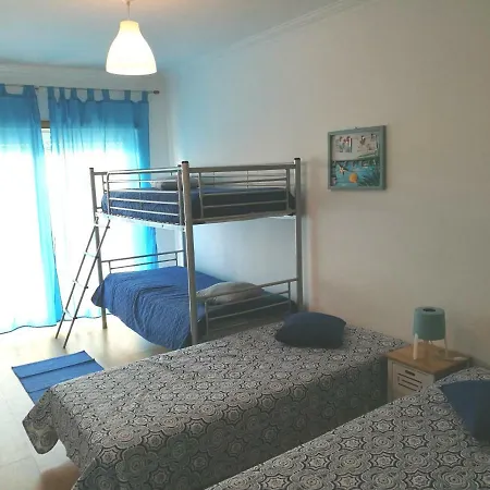 Sao Martinho Do Porto Apartmán *